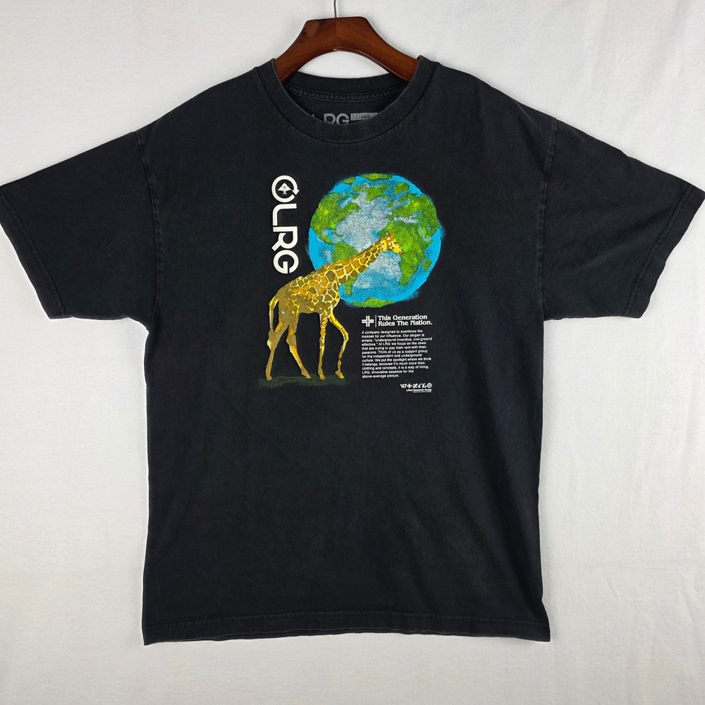 LRG Men's Black Giraffe Earth Graphic Standard Fit T-Shirt Size L
